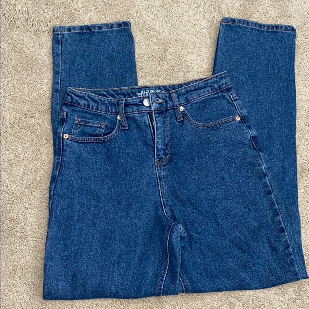 Wild Fable High Rise Mom Jean. Size 4. NWOT.